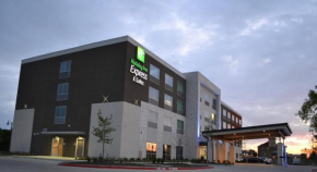  Holiday Inn Express & Suites McKinney - Frisco East, an IHG Hotel  Мак-Кинни